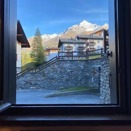 Sweethome Wifi Garage Apartment *